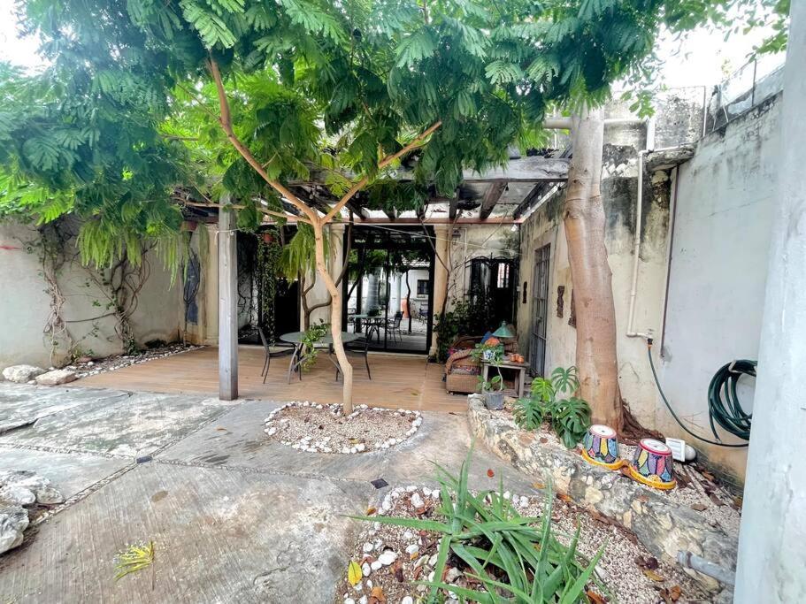 House Dzalbay Santa Lucia With Hot Tub Villa Mérida Exterior foto